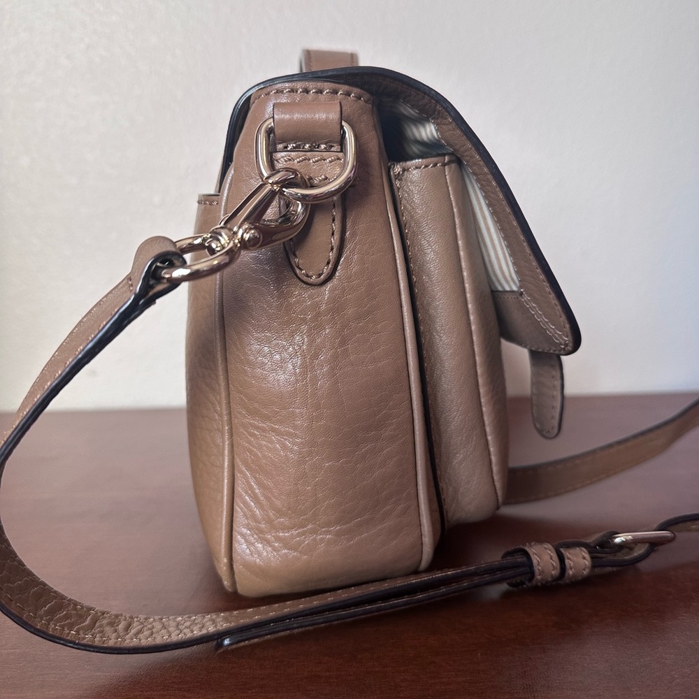 Kate Spade Tan Leather Crossbody Bag - Picture 2 of 15